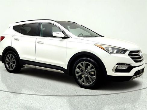Used 2017 Hyundai Santa Fe Sport w/ 2.0T Ultimate Tech Package 05 AWD/4WD image 3