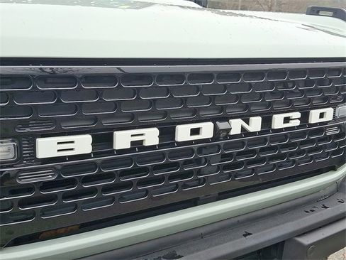 Used 2021 Ford Bronco Wildtrak image 30