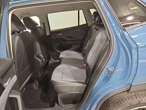 New 2026 Volkswagen Tiguan SE AWD/4WD image 23