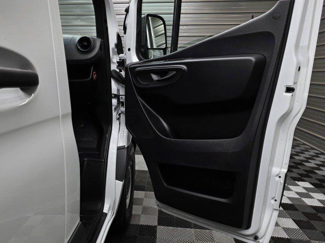 Used 2024 Mercedes-Benz Sprinter 2500 image 30