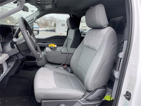 New 2024 Ford F550 4x4 SuperCab Super Duty image 17