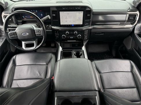 Used 2023 Ford F250 Lariat w/ Sport Appearance Package image 10