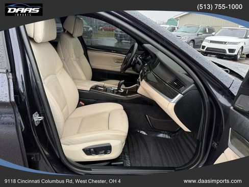 Used 2014 BMW 550i xDrive Sedan image 27