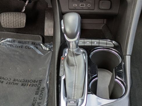 Used 2020 Buick Encore GX Select w/ Experience Buick Package image 14