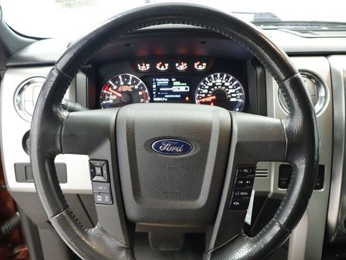 Used 2014 Ford F150 FX4 w/ Equipment Group 402A Luxury AWD/4WD image 28