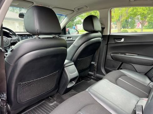 Used 2020 Kia Optima S FWD image 15