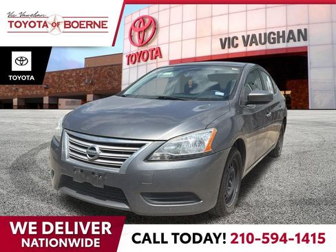 Used 2015 Nissan Sentra SV FWD image 1