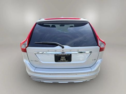 Used 2015 Volvo XC60 T5 Premier FWD image 8