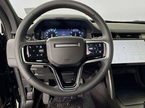 New 2026 Land Rover Discovery Sport Landmark AWD/4WD image 12
