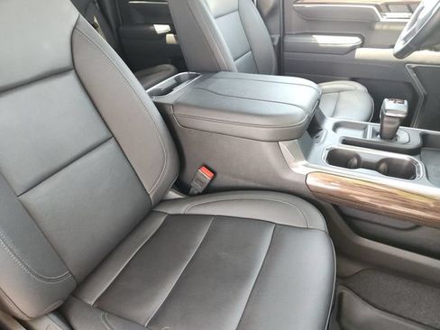 Used 2025 Chevrolet Silverado 1500 LT w/ Texas Edition Plus RWD image 18