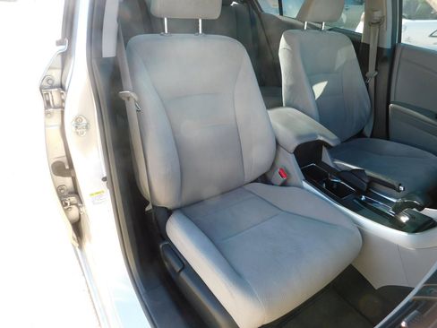 Used 2014 Honda Accord EX image 17