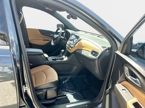 Used 2020 Chevrolet Equinox Premier FWD image 14