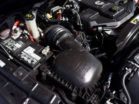 Used 2018 RAM 2500 Laramie w/ Sport Appearance Group image 8