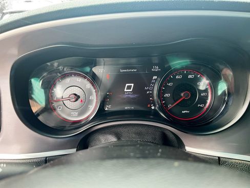 Used 2022 Dodge Charger SXT w/ Blacktop Package AWD/4WD image 12