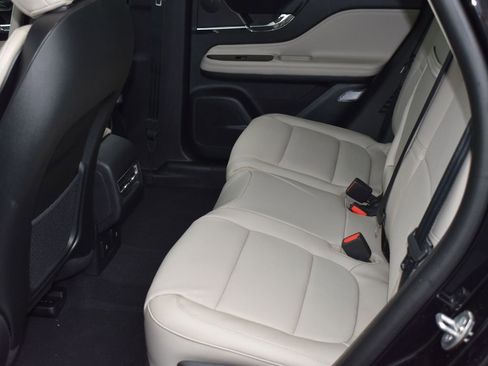 New 2026 Lincoln Corsair Grand Touring image 11