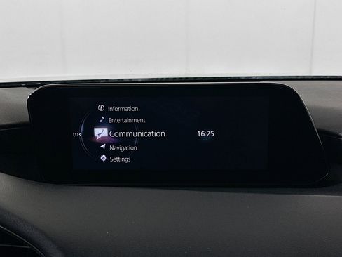 Used 2023 MAZDA MAZDA3 s image 19