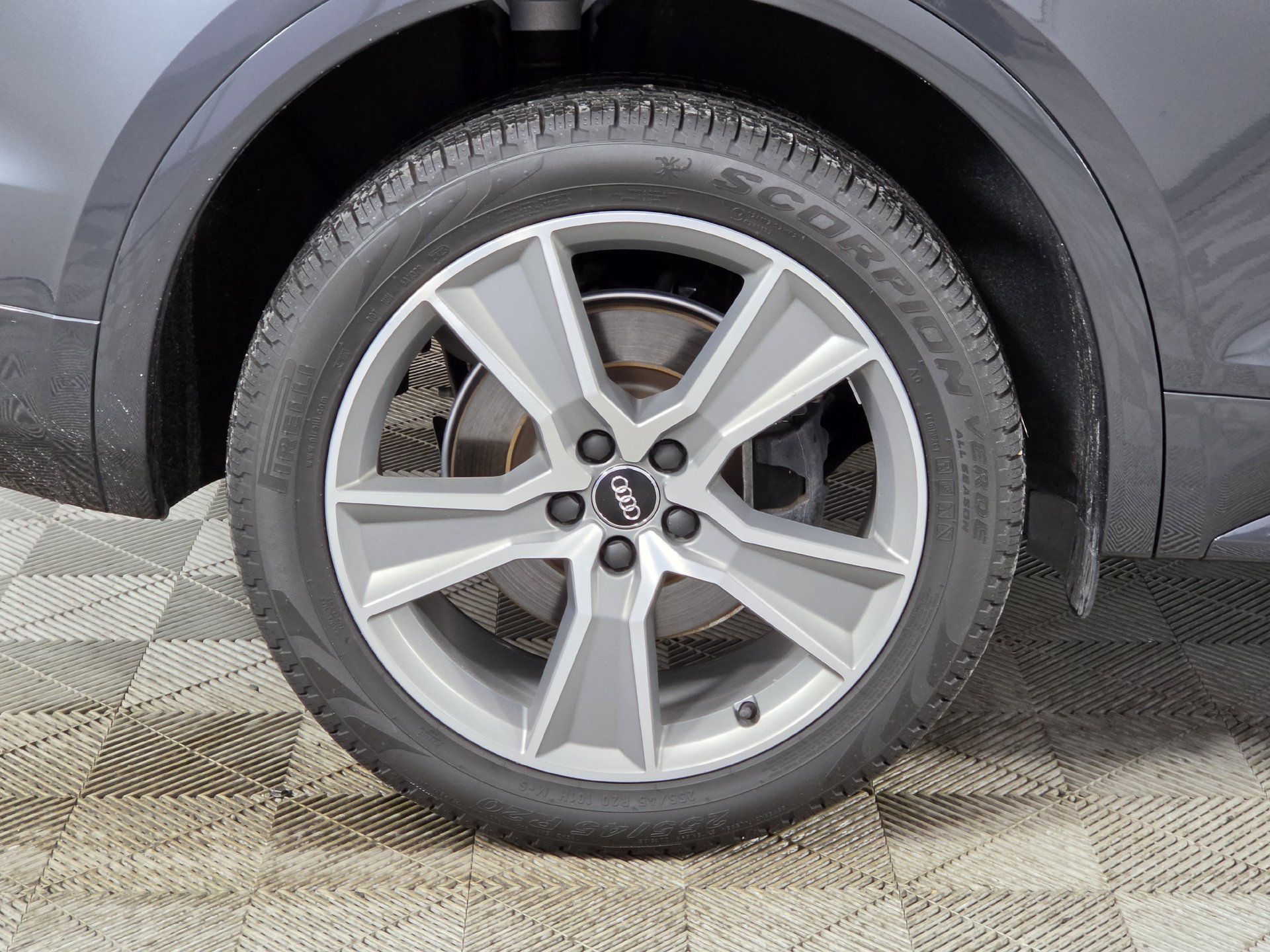 Used 2020 Audi Q5 Premium w/ Premium Plus Package AWD/4WD image 45