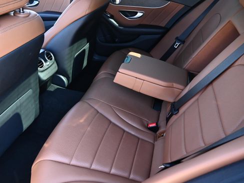 Used 2020 Mercedes-Benz C 300 Sedan image 8