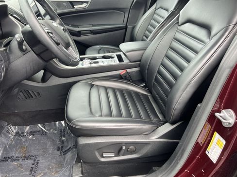 Used 2021 Ford Edge SEL AWD/4WD image 10