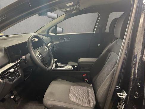 New 2026 Kia Sportage LX w/ LX Convenience Package AWD/4WD image 6