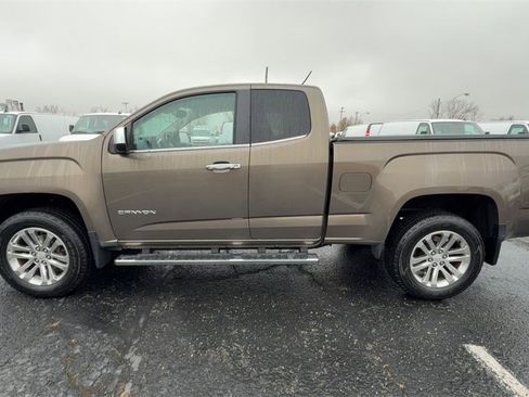 Used 2015 GMC Canyon SLT image 5