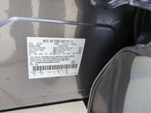 Used 2022 Ford Edge Titanium w/ Equipment Group 301A AWD/4WD image 24