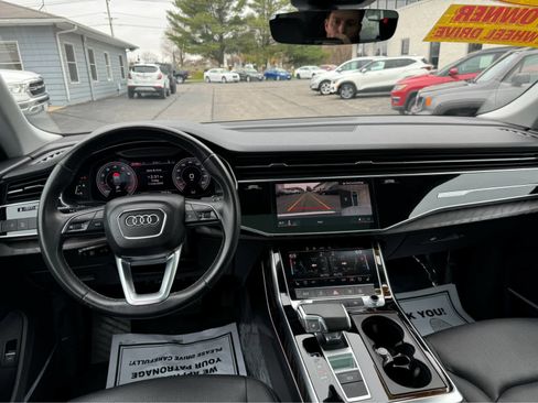 Used 2022 Audi Q8 Premium Plus image 14