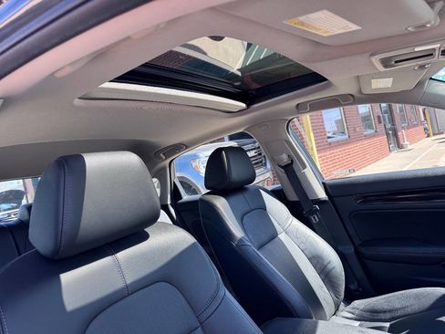 Used 2024 Honda Civic EX-L image 7