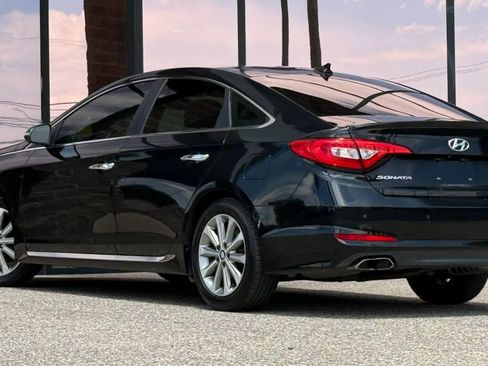 Used 2017 Hyundai Sonata Limited w/ Ultimate Package 04 FWD image 7