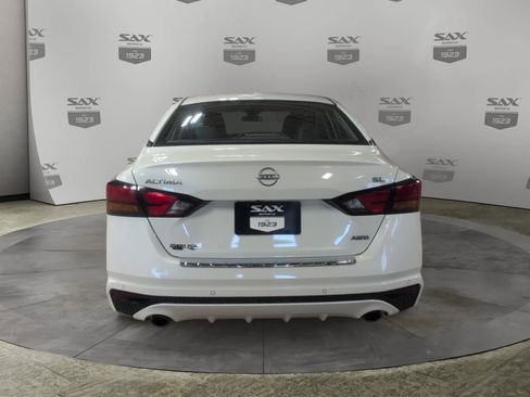 Used 2023 Nissan Altima 2.5 SL AWD/4WD image 4