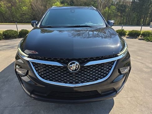 Used 2024 Buick Enclave Avenir w/ Avenir Technology Package image 10