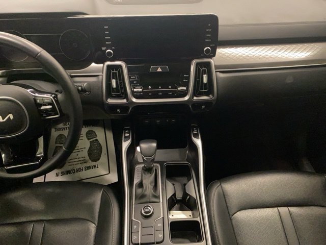 Used 2023 Kia Sorento S w/ Panoramic Sunroof Package FWD image 34