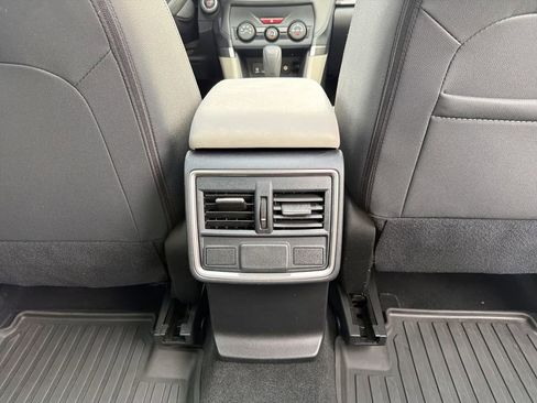 Used 2023 Subaru Forester Premium AWD/4WD image 20