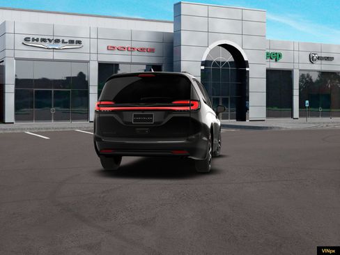 New 2026 Chrysler Pacifica Limited image 14