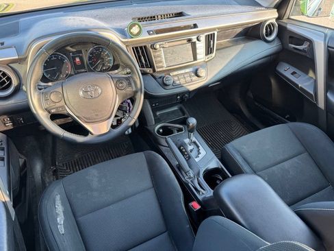 Used 2016 Toyota RAV4 XLE AWD/4WD image 6