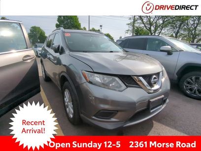 Used 2016 Nissan Rogue SV