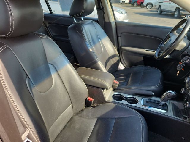 Used 2011 Ford Fusion SEL w/ 301A Rapid Spec Order Code FWD image 30