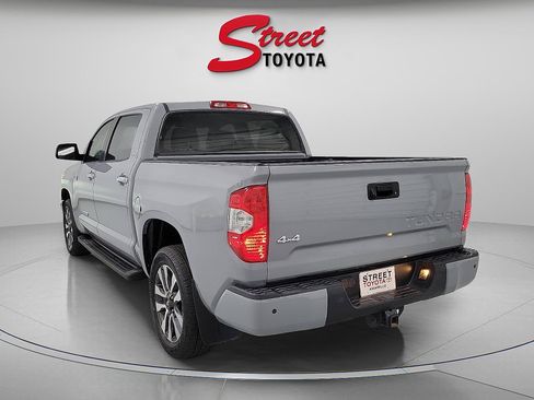 Used 2018 Toyota Tundra Limited w/ Limited Premium Package AWD/4WD image 2