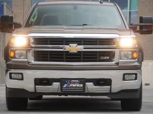 Used 2015 Chevrolet Silverado 1500 LT w/ LT Convenience Package AWD/4WD image 20