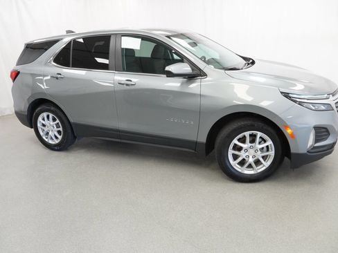 Certified 2024 Chevrolet Equinox LT FWD image 6