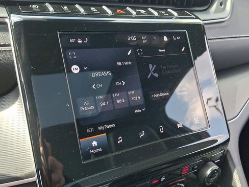 Used 2024 Jeep Grand Cherokee Altitude image 28