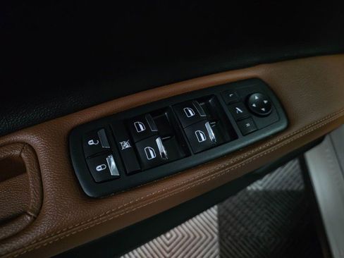 Used 2020 Maserati Ghibli S Q4 AWD/4WD image 32