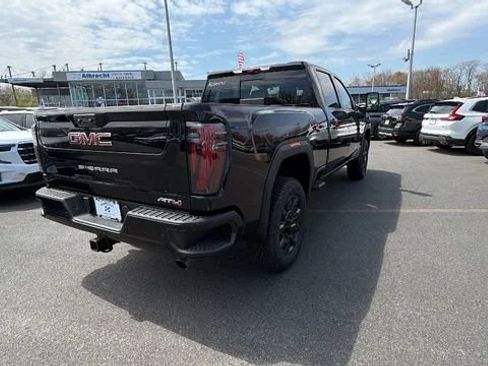 New 2026 GMC Sierra 2500 AT4 w/ Technology Package AWD/4WD image 7
