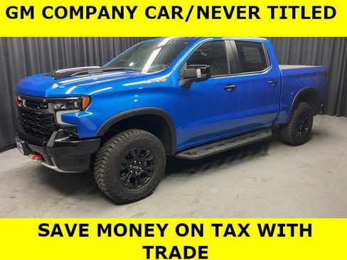 Used 2025 Chevrolet Silverado 1500 ZR2 w/ Technology Package image 1