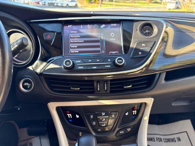 Used 2020 Buick Envision Essence AWD/4WD image 29