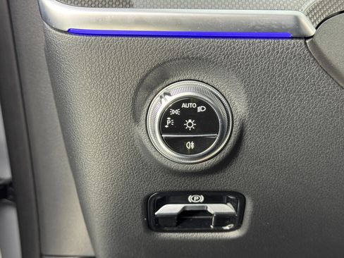 Used 2024 Mercedes-Benz CLE 450 4MATIC Coupe w/ Advanced USB Package image 18