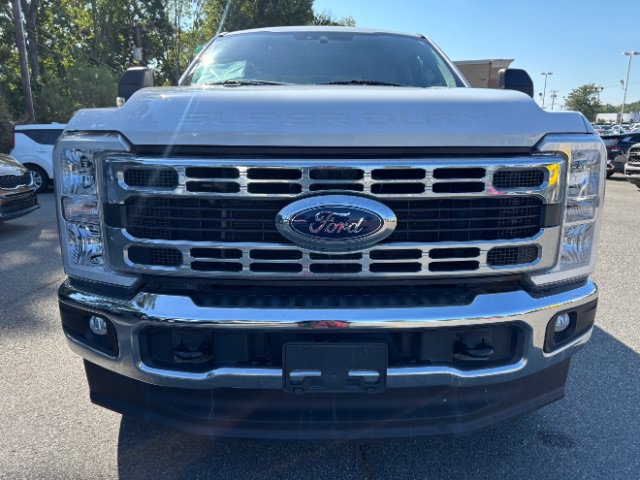 Used 2023 Ford F250 XLT w/ Snow Plow Prep Package AWD/4WD image 2