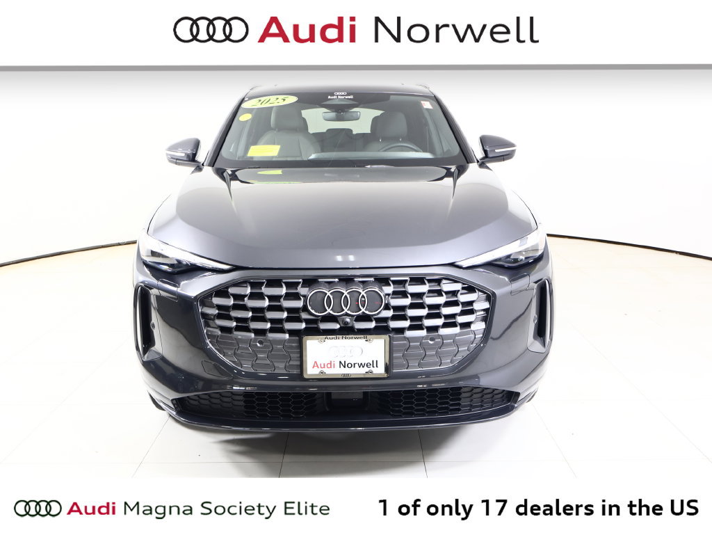 Used 2025 Audi Q5 Premium w/ Convenience Package AWD/4WD image 10