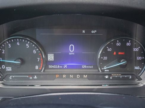 Used 2020 Ford Explorer Limited image 19