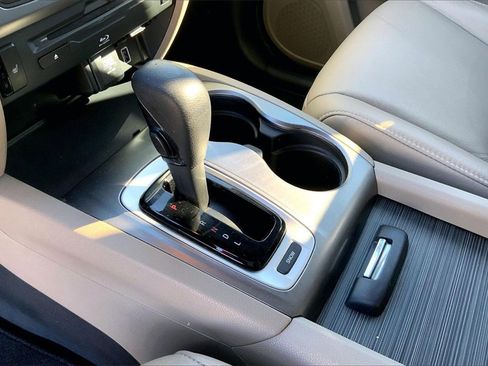 Used 2019 Honda Pilot EX-L image 17